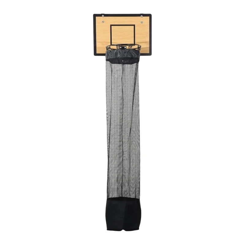 Basketball-Wäschekorb über der Tür