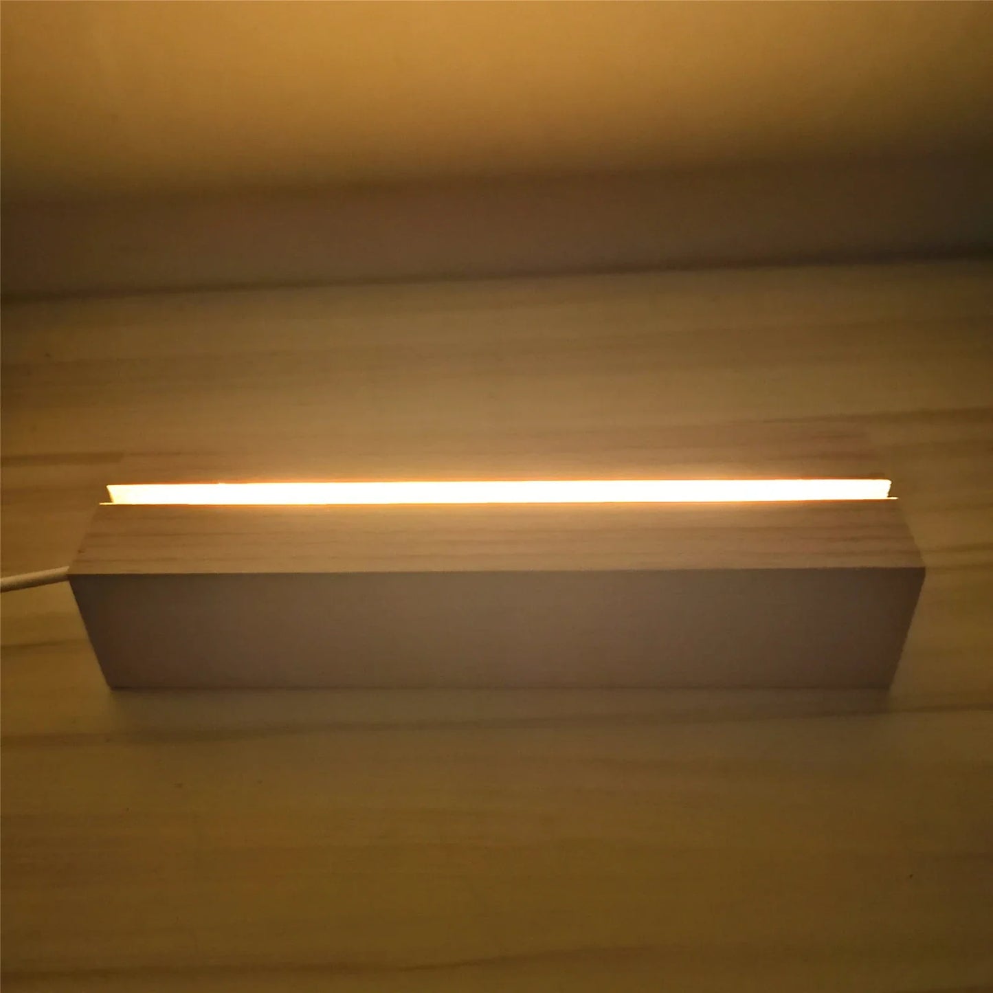 LED Holzsockel für Kristalle & Dekoration