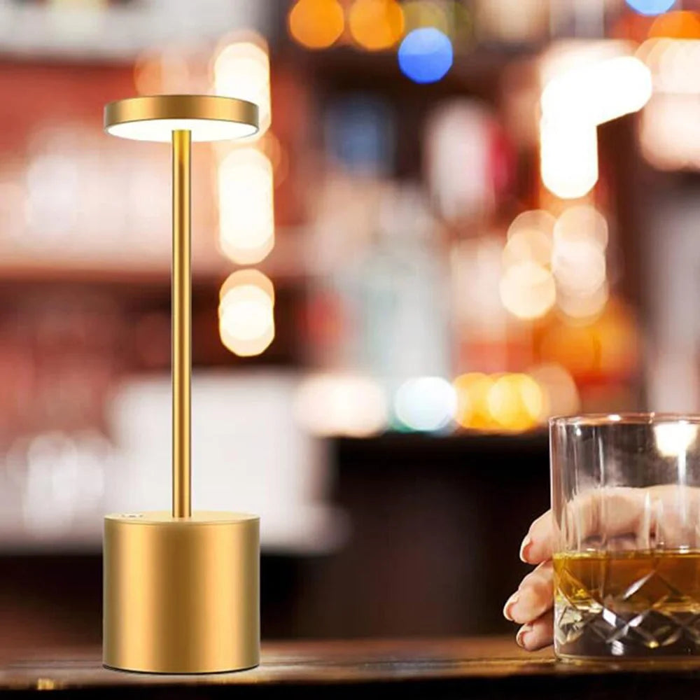 Kabellose LED-Tischlampe mit Touch-Dimmer